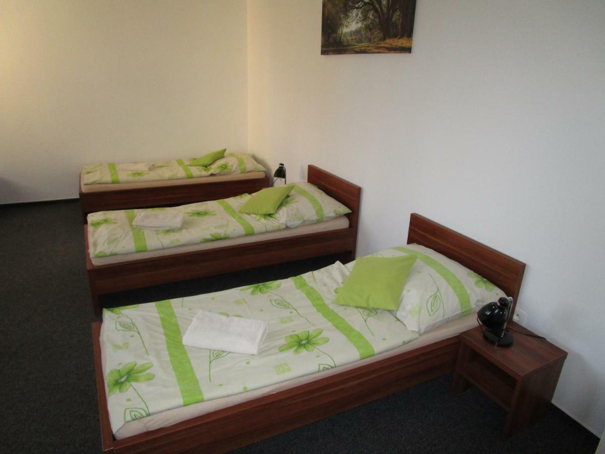 Bed and Breakfast Salur Nové Zámky Exteriér fotografie